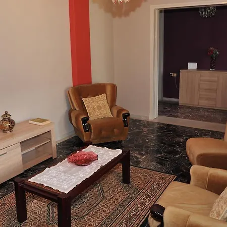 Сasa de vacaciones Ananta House